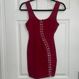 Elegant Red Sleeveless Dress